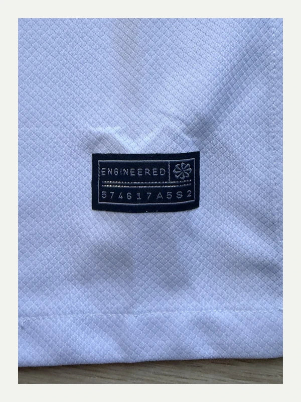 Étiquette Engineered